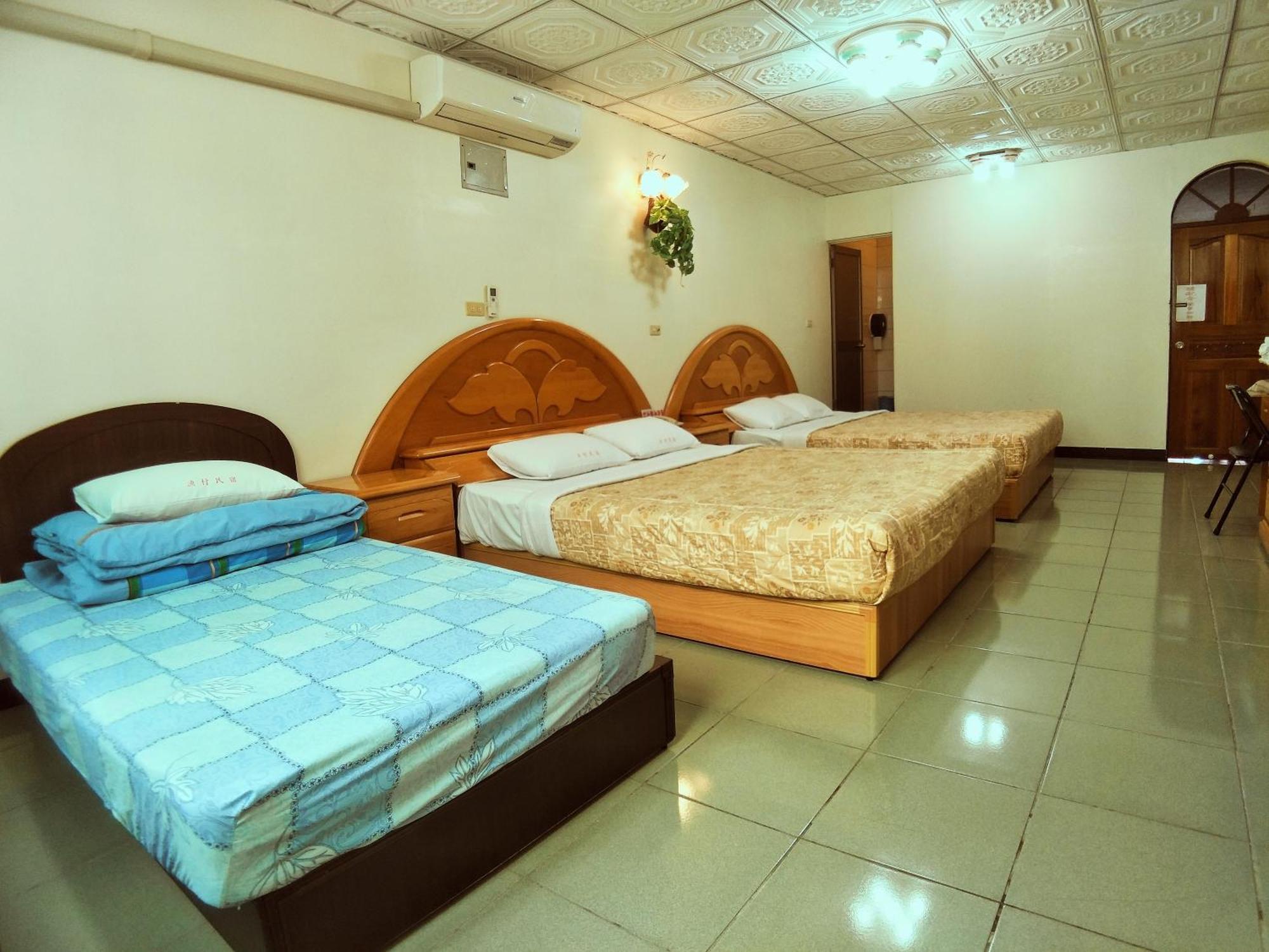 Sun Moon Lake Fisherman Homestay Yuchi Rom bilde