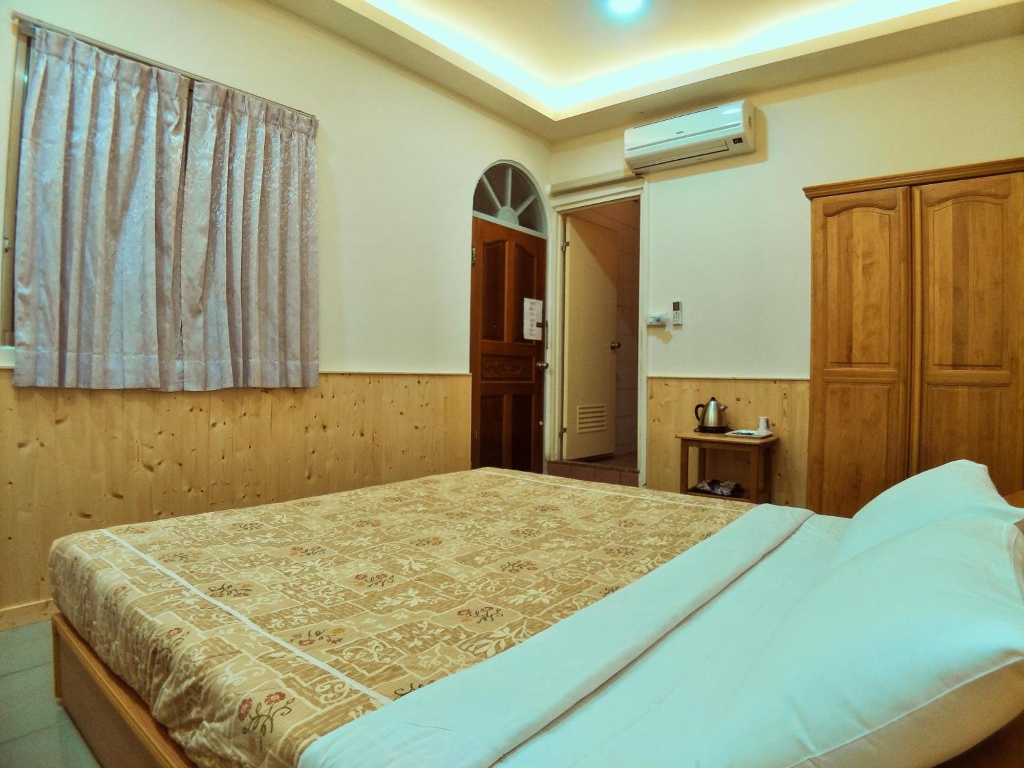Sun Moon Lake Fisherman Homestay Yuchi Rom bilde