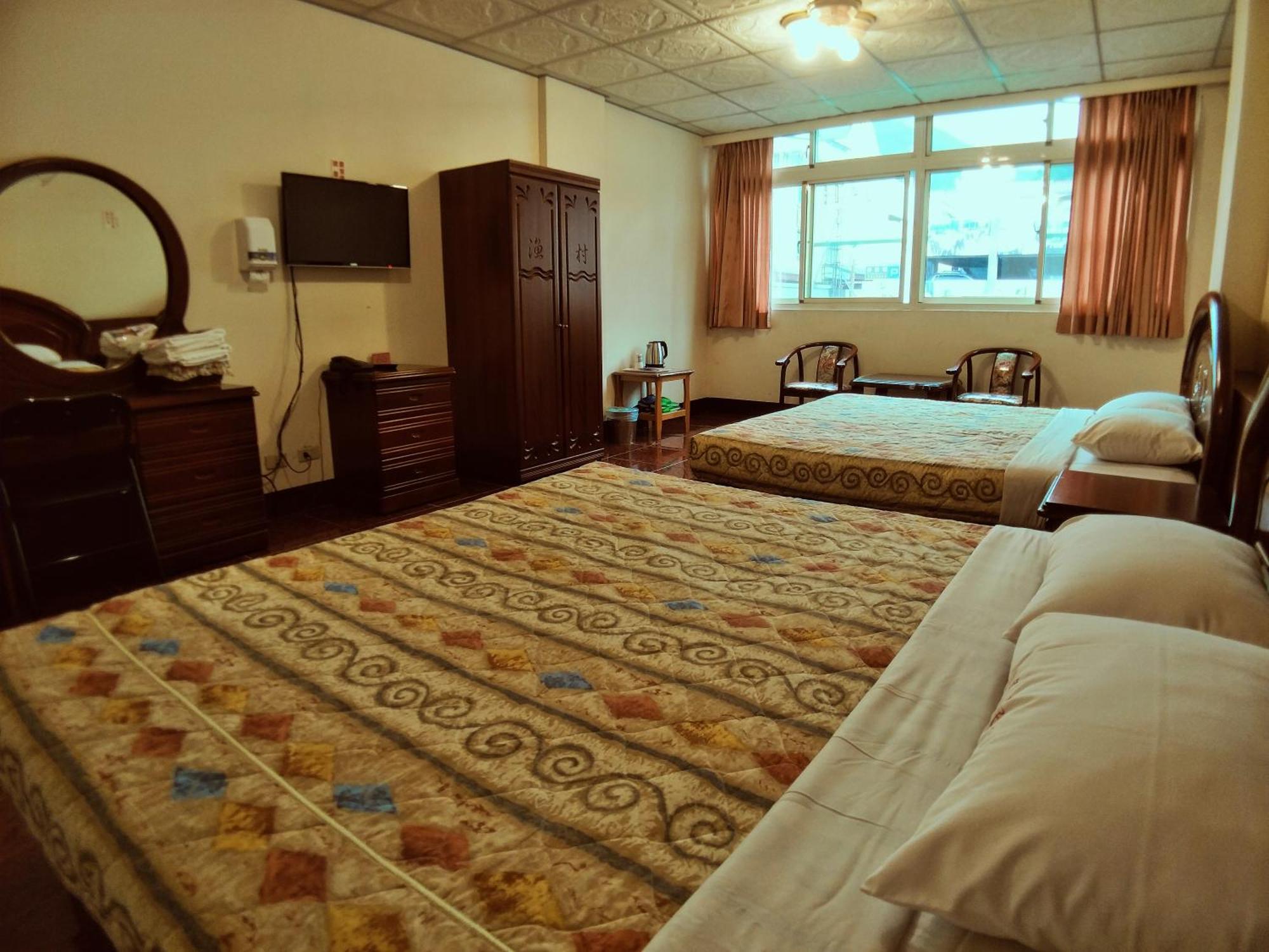 Sun Moon Lake Fisherman Homestay Yuchi Rom bilde