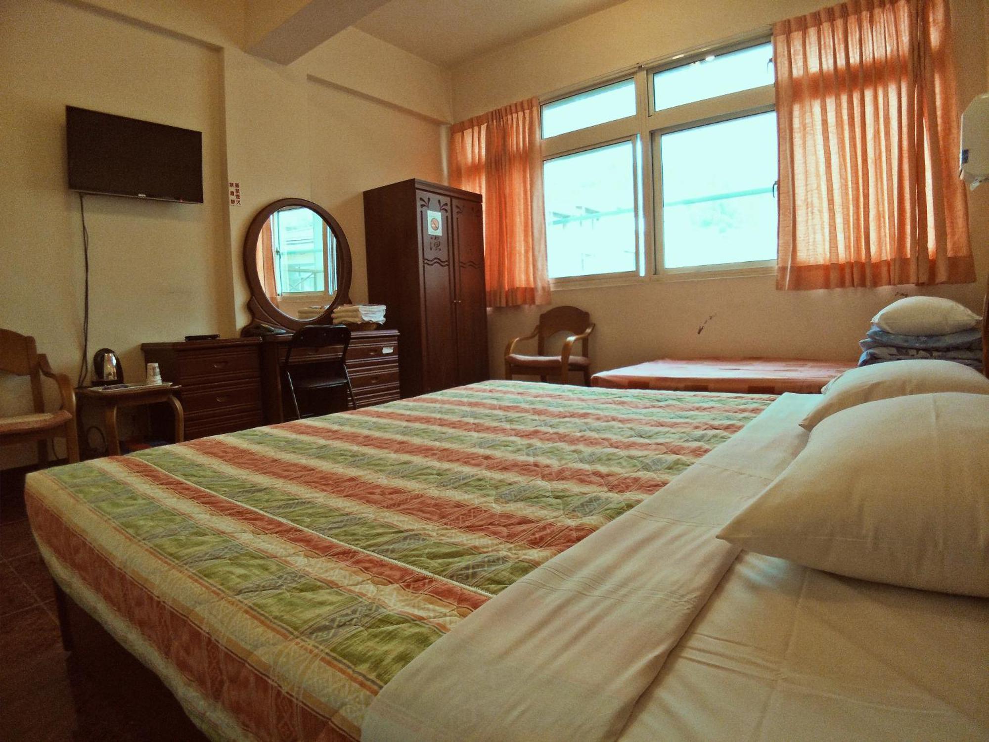 Sun Moon Lake Fisherman Homestay Yuchi Rom bilde