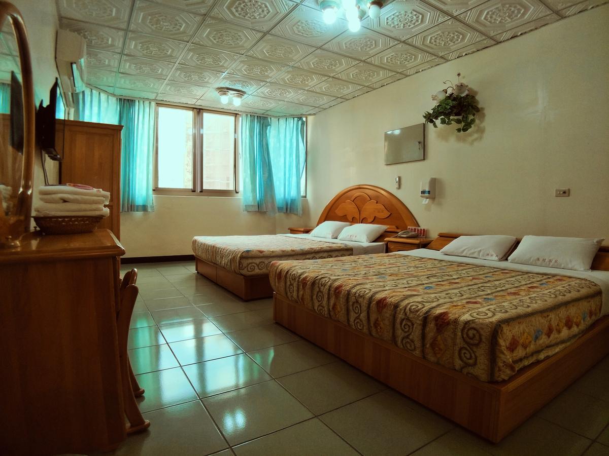 Sun Moon Lake Fisherman Homestay Yuchi Eksteriør bilde